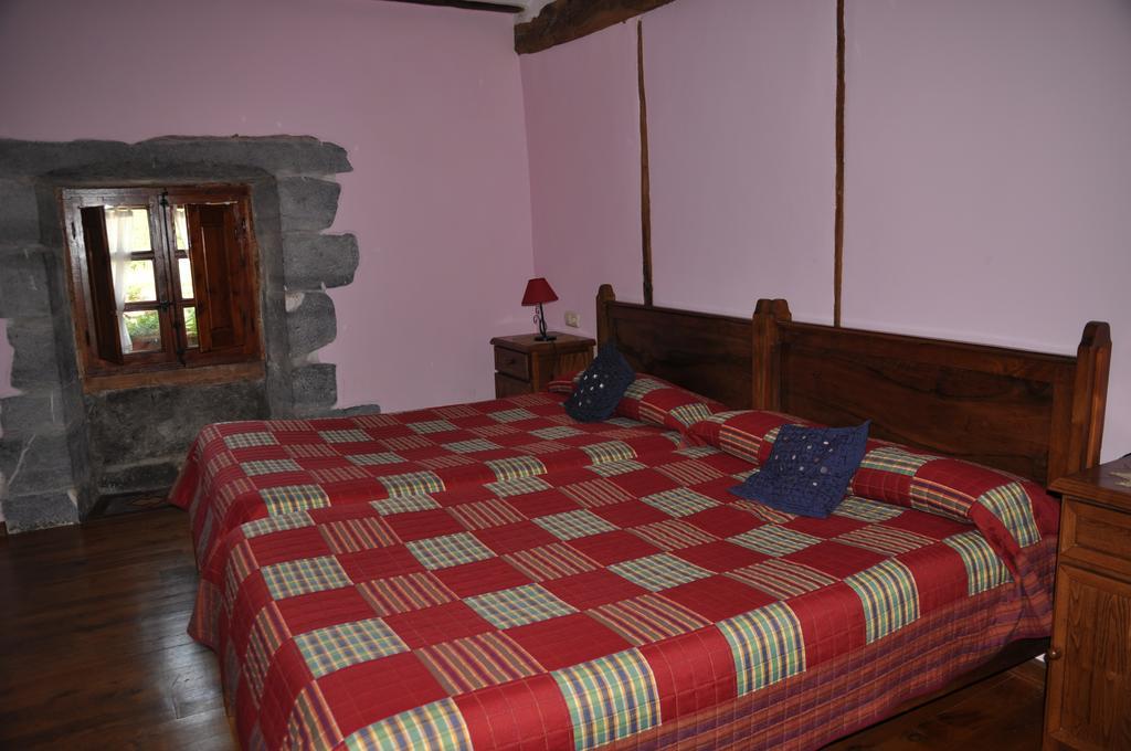 Etxeberri Landa Etxea Guest House Errezil Ruang foto